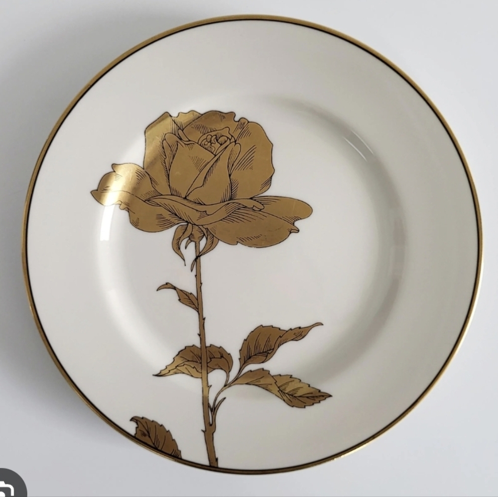 Fitz and Floyd White Dinner Plate with Gold Rose Motif